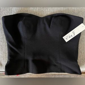 NWT Eliza J structured crop top with zippered back